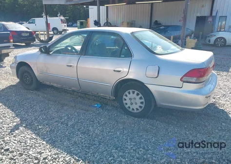 2001 Honda Accord Value Package z USA, uszkodzony, nr VIN 1HGCF86671A085454